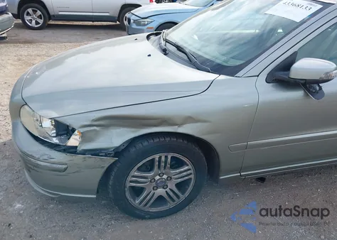 2008 Volvo S60 2.5T z USA, uszkodzony, nr VIN YV1RS592982693065